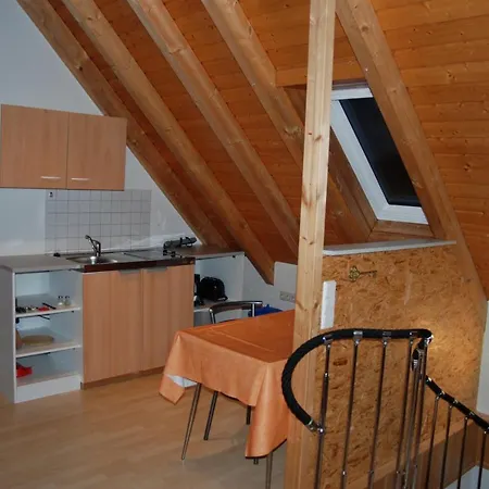 Schaefer Casa de hóspedes Obersulm